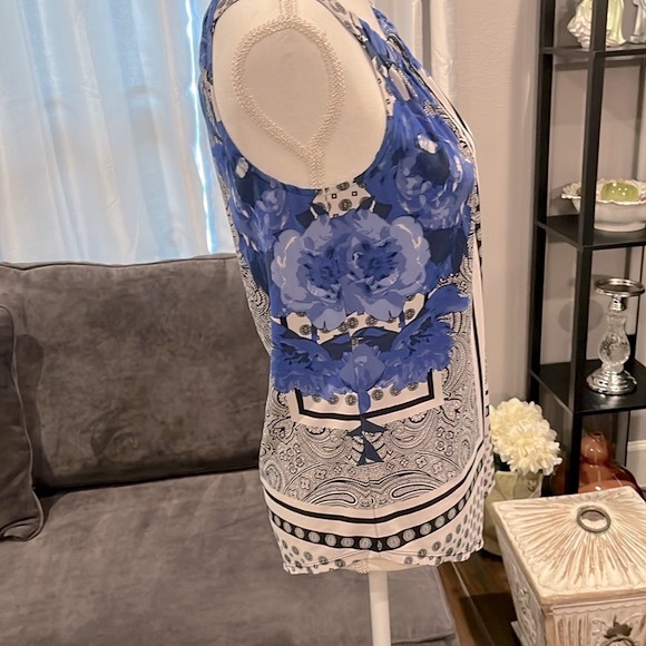INC International Concepts Blue, White & Black Summer Top. Handkerchief hem. Sm - Picture 8 of 15